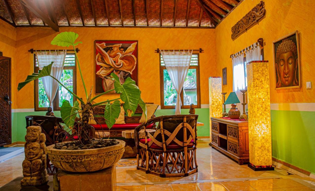 Hotel Stanley Lombok Mataram Pokoj fotografie