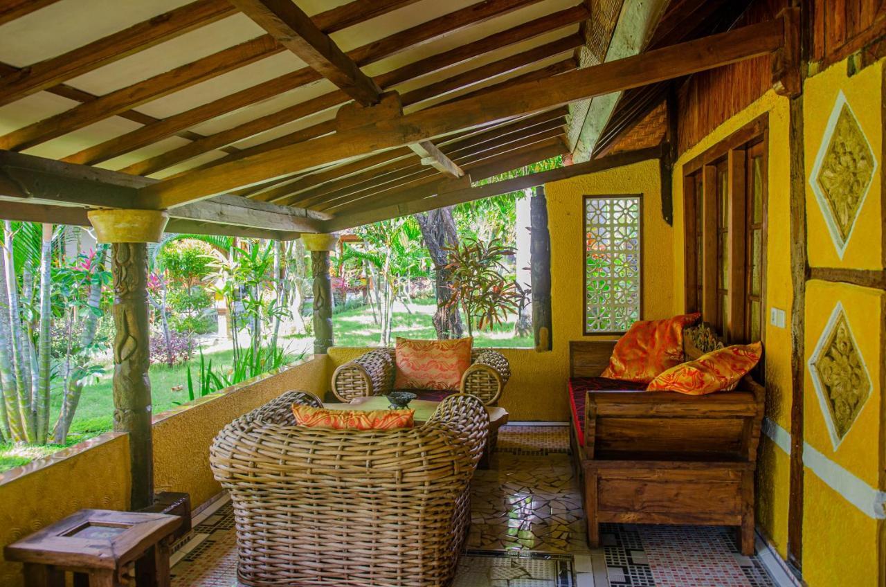 Hotel Stanley Lombok Mataram Pokoj fotografie